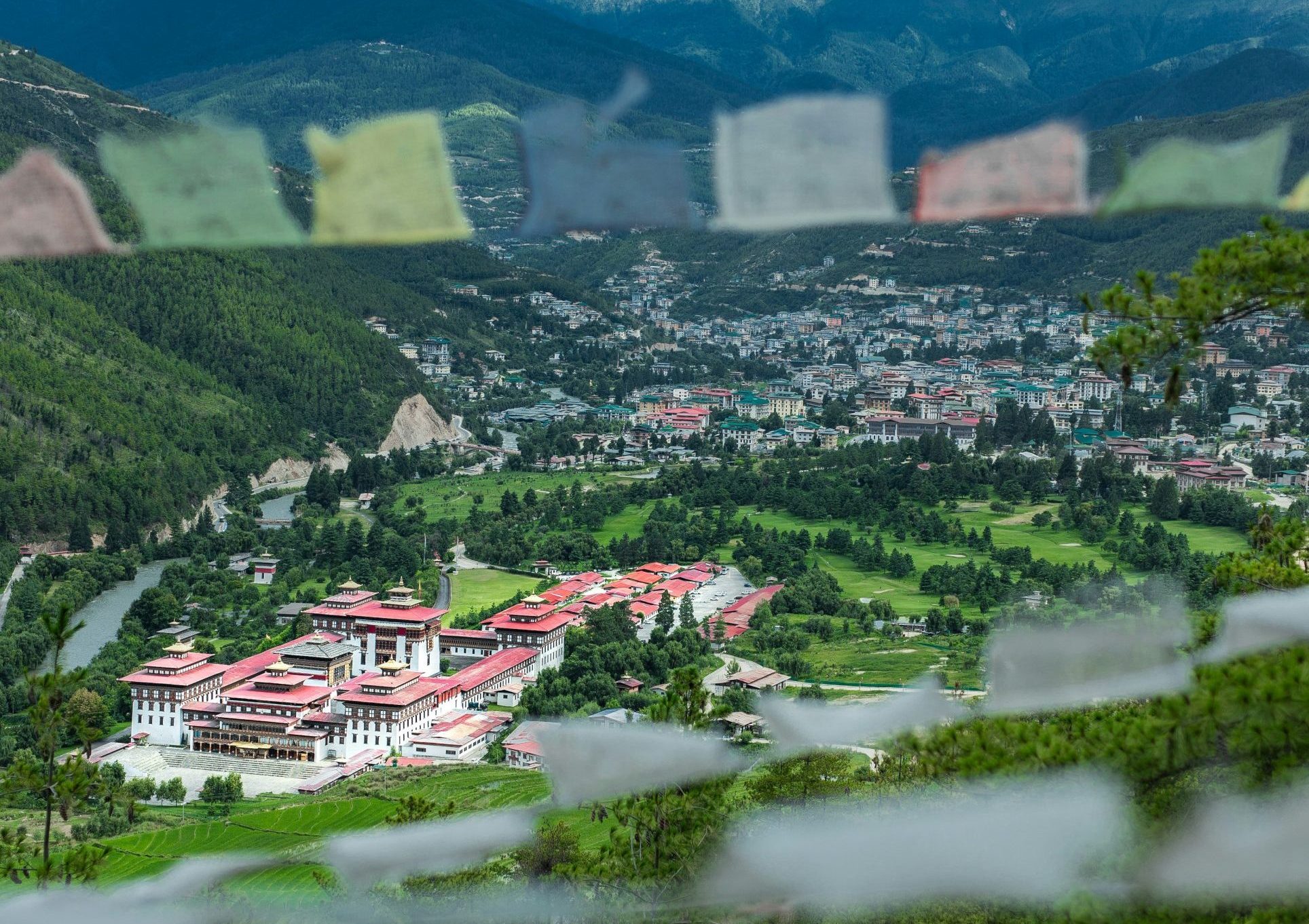 passang-tobgay-7JvERsMVkCg-unsplash